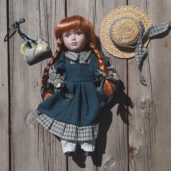 Anne of Green Gables Porcelain Doll 11" - Picture 9 of 15